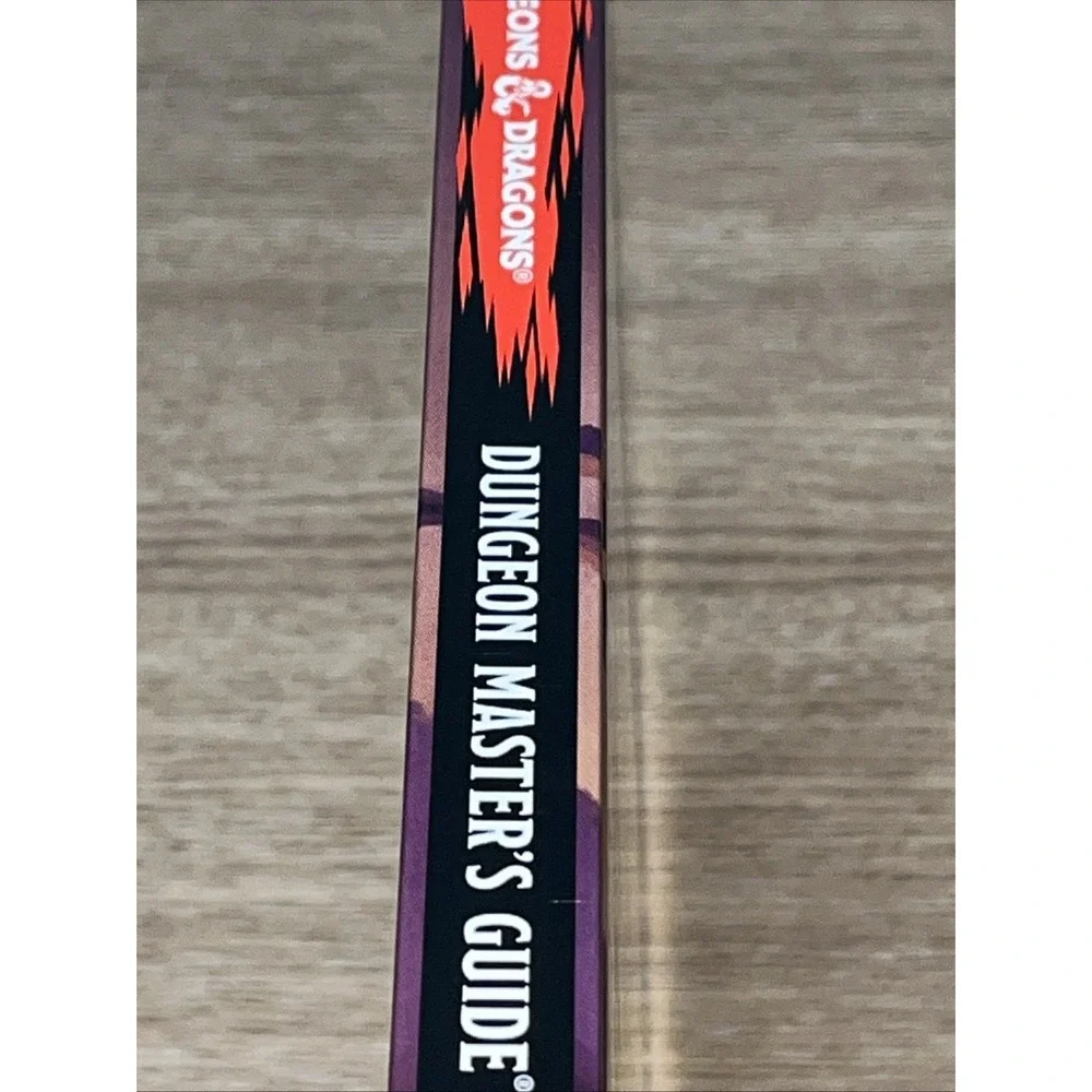 Dungeons & Dragons: - Dungeon Master's Guide 5th Ed. 2014 Hardcover 1st Printing